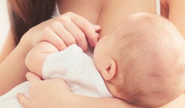 Óleos Essenciais: Aliados na Gestação, Parto e Pós-Parto